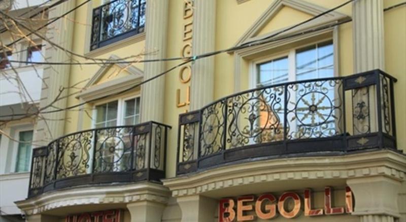 Hotel Begolli Pristina Eksteriør bilde